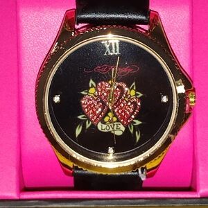 ED HARDY WOMENS WATCH ED HARDY LOVE WATCH  ED HARDY HEARTS WATCH NEW
